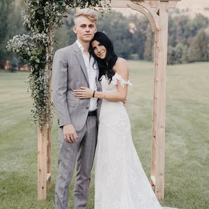 Meet your Posher, Ivie